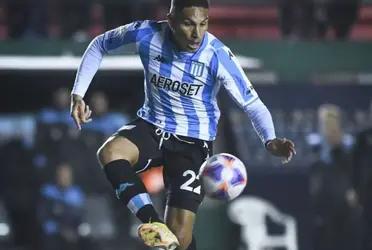 Paolo Guerrero espera sumar minutos cuando Racing reciba a Sarmiento por la Superliga Argentina.