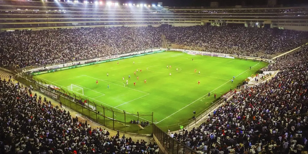 Universitario enfrentará a Cienciano por Copa Sudamericana y lo hará a lo grande con nueva iluminación del Monumental.