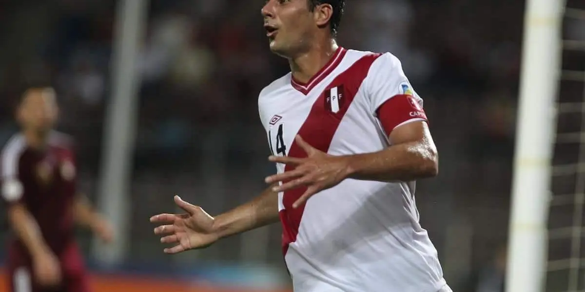 Claudio Pizarro dijo qué pensaba de hinchas que criticaban su desempeño en la selección peruana. 