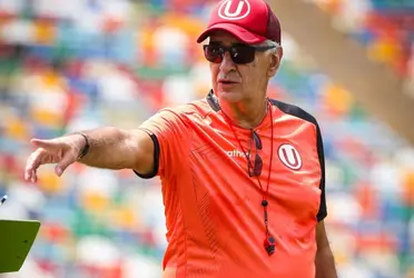 El entrenador uruguayo tuvo palabras de elogio para su equipo después de la victoria sobre Binacional.