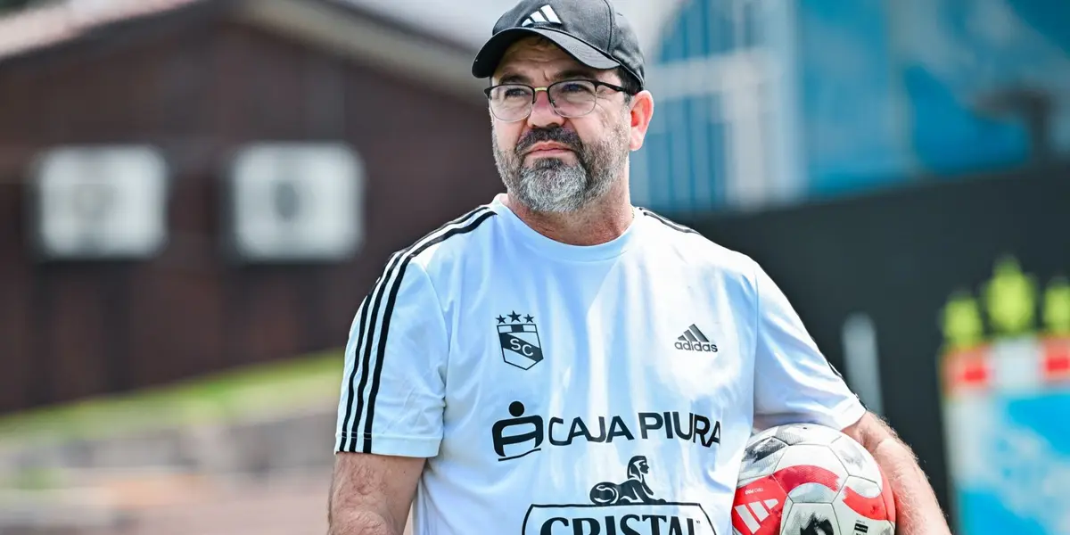 Enderson Moreira entrenando a Sporting Cristal / Foto: Sporting Cristal